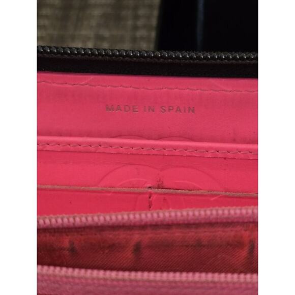 CHANEL CC Cambon Long Zipper Bifold Wallet Patent Leather Black SHW - Picture 9 of 13